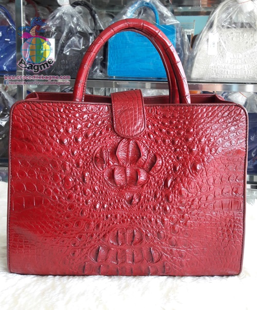 พร้อมส่ง กระเป๋าถือ สะพายหญิงBT897 หัว(สีเลือดหมู) มีสายสะพาย