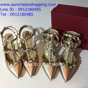 Valentino rock stud heels เกรด Hiend  งานหนังแท้ สวยมากๆคะ