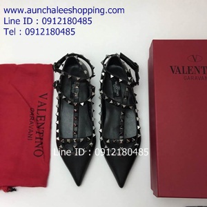 New Valentino rock stud เกรด Hiend  งานหนังแท้ สวยมากๆคะ