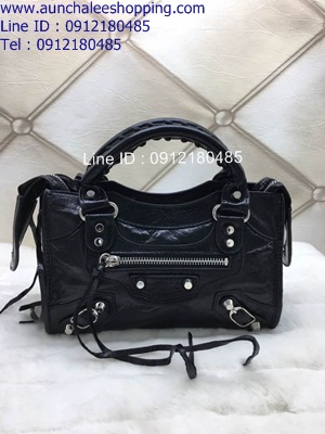 Balenciaga bag size 9 นิ้ว งาน Hiend งานหนังแท้ สวยมากใบนี้ ยิ่งใช้หนังยิ่งเหมือนแท้