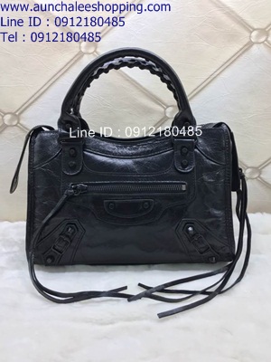 Balenciaga bag size 28 cm งาน Hiend งานหนังแท้ สวยมากใบนี้ ยิ่งใช้หนังยิ่งเหมือนแท้