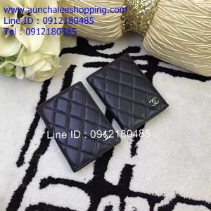 Chanal passport cover lamb skin งานหนังแท้ สวยๆ พร้อมส่งเลยค่ะ