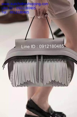 Tod's Mini bag Hiend size 29 cm งานหนังแท้ งานสวยน่าใช้คะ