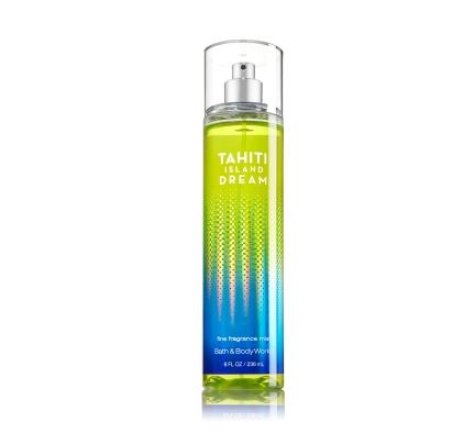 Bath & Body Works Tahiti Island Dream Fine Fragrance Mist 236 ml. สเปร์ยน้ำหอมที่ให้กลิ่นติดกายตลอดวัน กลิ่นหอมเซ็กซี่ของกลิ่นมะพร้าว วนิลลา และกีวี่ให้ความรู้สึกผ่อนคลายเหมือนกำลังพักผ่อนอยู่บนเกาะเลยคะ