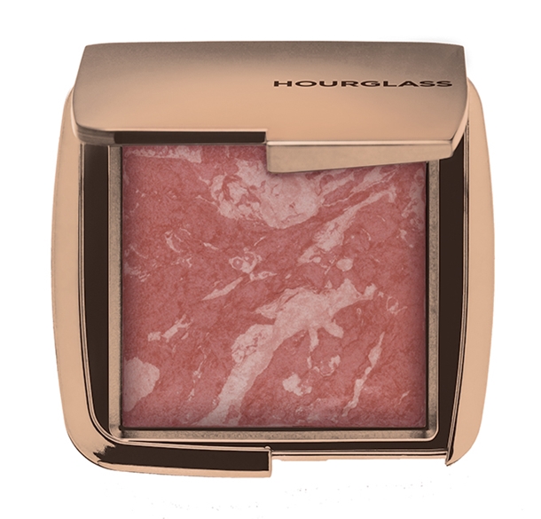 HOURGLASS Ambient Lighting Blush สี Mood Exposure สีโทนน้ำตาลอมชมพูสีสวยปัดแล้วธรรมชาติสุดๆ บลัชออนไฮไลท์ยอดนิยม ในตลับสุดหรู สีสวยให้ความเป็นธรรมชาติ เหมาะสำหรับทุกๆสภาพผิว บลัชปัดแก้มแบบไฮบริด ส่วนผสมที่ลงตัวระหว่างพิกเม้นท์สีที่เข้มข้น และฟ