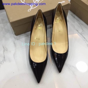 Christion Louboutin งานหนังแท้ เป็นหนังแก้ว รุ่นนี้สวย สูงยาวเข่าดีมากเมื่อสวมใส่