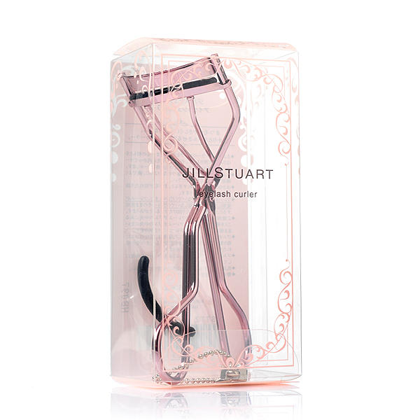 **พร้อมส่ง**Jill Stuart Eyelash Curler ที่ดัดขนตาที่ได้รับการออกแบบมาเป็นอย่างดี สามารถเก็บรายละเอียดขนตาได้อย่างยอดเยี่ยมตั้งแต่หัวตาจรดหางตา พร้อมยางคุณภาพเยี่ยมที่ช่วยถนอมขนตาและมอบความงอนงามได้อย่างถึงขีดสุด