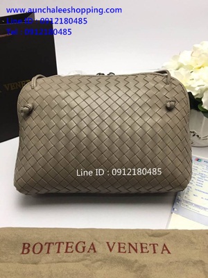 Bottega Veneta leather crossbody bag Top Hiend  งานหนังแท้ รายละเอียดสวยเหมือนแท้ 