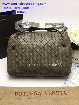 Bottega Veneta leather crossbody bag Top Hiend  งานหนังแท้ รายละเอียดสวยเหมือนแท้ 