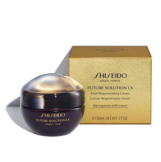 Shiseido Future Solution LX Total Regenerating Cream E 50 ml. ครีมบำรุงผิวยามค่ำคืนฟื้นบำรุงลดเลือนและชะลอการเกิดริ้วรอย ให้ผิวกระชับเข้ารูป เรียบเนียน คืนความกระจ่างใสดูอ่อนเยาว์สำหรับทุกสภาพผิวเนื้อบางเบา ซึมซาบไว สบายผิว