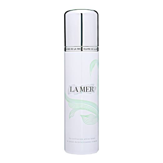 LA MER The Brilliance White Lotion 200ml. โลชั่นปรับสภาพผิว มอบความชุ่มชื้น คืนความสดชื่น กระจ่างใส เตรียมผิวให้พร้อมรับการบำรุงในขั้นตอนต่อไป ปกป้องผิวจากความหมองคล้ำ ด้วยส่วนผสมของน้ำสกัดเข้มข้น Miracle Broth หนึ่งเดียวเฉพาะลาแมร์ และ Antiox