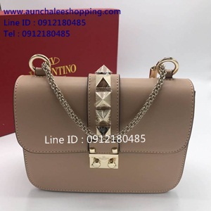 Valentino rock stud bag Top Hiend ทำจากหนังแท้ งานสวยมาก พร้อมสายสะพายโซ่