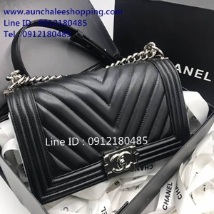 Chanal boy chevron original leather size 25 cm งานสวยเหมือนแท้มากที่สุด 
