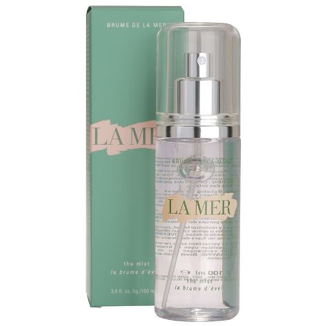 LA MER The Mist 100ml. สเปรย์น้ำแร่ที่ช่วยปรับความสมดุลให้กับผิวที่ขาดความชุ่มชื่น ให้สดชื่น สดใส ด้วยพลังอะตอมประจุลบที่ช่วยสร้างความรู้สึกกระปรี้กระเปร่าให้แก่ผิว สำหรับผู้ชาย สามารถปรับสภาพและเติมความชุ่มชื่นให้ผิวหลังจากโกนหนวด