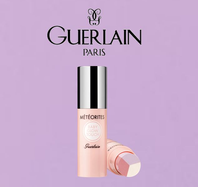 GUERLAIN Meteorites Baby Glow Touch Enlumineur CC Easy Strobing 6g. เบสสีอมชมพูฉ่ำวาว แบบแท่ง ให้ผิวสวย ด้วยการผสม 3 สี ทั้งไฮไลท์สีขาว และคอลเลคเตอร์สีชมพู ม่วง จึงช่วยอำพรางริ้วรอย ให้ผิวแลดูเรียบเนียนสวยสุขภาพดีเหมือนผิวเด็ก