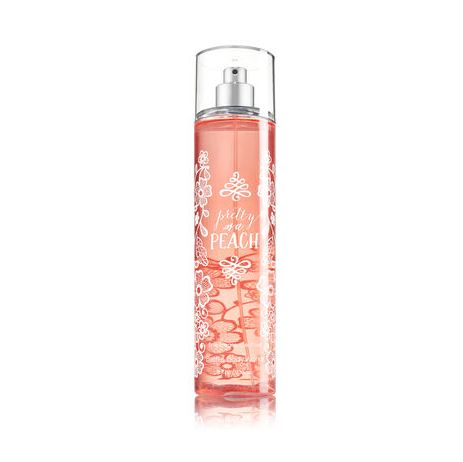 Bath & Body Works Pretty as a Peach Fine Fragrance Mist 236 ml. สเปร์ยน้ำหอมที่ให้กลิ่นติดกายตลอดวัน กลิ่นหอมสดชื่นของพีชผสมกับดอกมะลิ หอมโทนผลไม้หอมหวานกำลังดีคะ