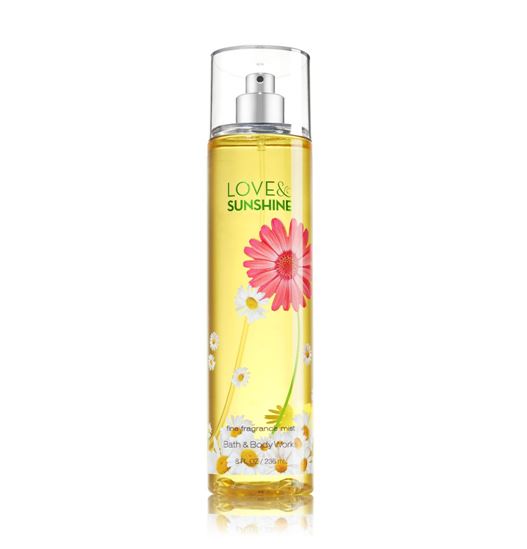 Bath & Body Works Love & Sunshine Fine Fragrance Mist 236 ml. สเปร์ยน้ำหอมที่ให้กลิ่นติดกายตลอดวัน กลิ่นหอมของดอกเดซี่ผสมกลิ่นหอมสดชื่นของมะนาวและสตรอเบอรี่ กระตุ้นความรู้สึกสดชื่นดั่งกลิ่นหอมของดอกไม้ยามเช้าคะ
