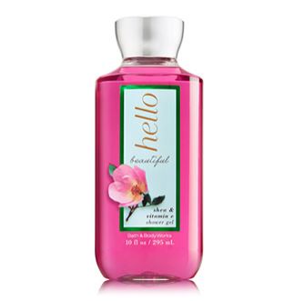 Bath & Body Works Hello Beautiful Shea & Vitamin E Shower Gel 295ml. เจลอาบน้ำกลิ่นหอมติดกายนานตลอดวัน เกลิ่นหอมโทนฟรอรัล ดอกไม้หอม กลิ่นหอมนุ่มๆน่ารัก ผสมกันหลายกลิ่นทั้งดอกการ์ดิเนีย มะลิ และแมกโนเลีย หอมหรูมีระดับ เหมือนยืนอยู่ในร้า