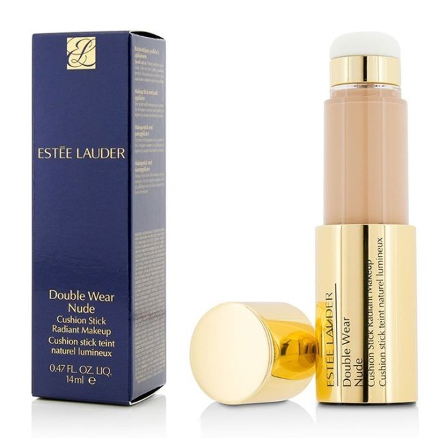 Estee Lauder Double Wear Nude Cushion Stick Radiant Makeup 14ml. ใหม่ล่าสุุดกับคุชชั่นรองพื้นแบบแท่งที่ปกปิดได้แนบเนียน มอบผิวดูสมบูรณ์แบบ ทั้งยังดูเปล่งประกายแบบผิวสุขภาพดีได้ยาวนาน ช่วงอำพรางเส้นริ้วและริ้วรอยลงในทันที สีผิวแลดูสม่ำเสมอขึ้น