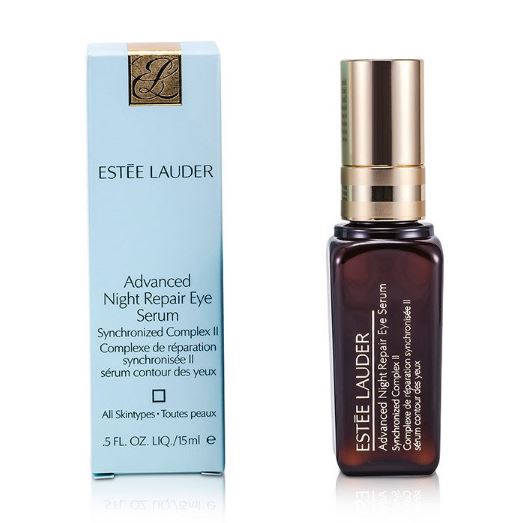 Estee Lauder Advanced Night Repair Eye Serum Synchronized Complex II 15ml. เซรั่มที่ช่วยเพิ่มความกระจ่างใส ลดรอยคล้ำให้ผิวรอบดวงตา ผิวรอบดวงตาเปล่งประกายความกระจ่างใสขึ้น สีผิวสม่ำเสมอ รอยดำคล้ำใต้ตาและริ้วรอยดูจางลง รอบดวงตากระชับขึ้น