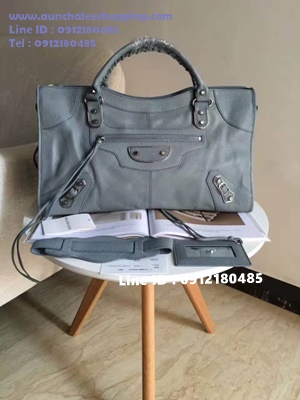 Balenciaga mini city size 43 cm งาน ออริจินอล ทำจากหนังแกะแท้ ยิ่งใช้หนังยิ่งเหมือนแท้