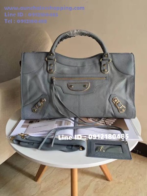 Balenciaga mini city size 43 cm งาน ออริจินอล ทำจากหนังแกะแท้ ยิ่งใช้หนังยิ่งเหมือนแท้