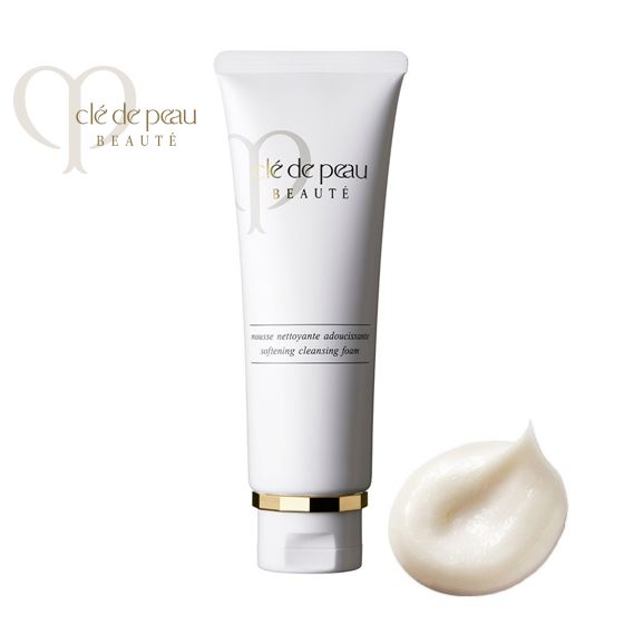 **พร้อมส่ง**Cle De Peau Beaute Softening Cleansing Foam 110ml. โฟมล้างหน้าเนื้อเข้มข้น สูตรผสมผงเพชรธรรมชาติ เพื่อผิวที่ส่งประกายความงาม ทำความสะอาดผิวอย่างอ่อนโยนพร้อมทั้งปกป้องและมอบการบำรุงฟื้นฟูสภาพผิว ให้ผิวชุ่มชื่น เนียนนุ่ม ขจัดซีบัมส่วนเกินและเผยผ