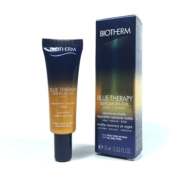 Biotherm Blue Therapy Serum-In-Oil Night ขนาดทดลอง 10ml. ออยล์เซรั่ม บำรุงยามค่ำคืน ผสานด้วยน้ำมันล้ำค่าไว้ในสูตรเดียว ซึมเข้าฟื้นบำรุงได้อย่างรวดเร็ว เบาสบายไม่เหนอะหนะ เพียง 1 เดือน ช่วยลดเลือนริ้วรอย ปรับปรุงความยืดหยุ่น และเสริมความเปล่งปล