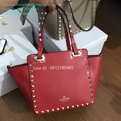 Valentino rock stud bag Top Hiend size 20 cm ทำจากหนังแท้ งานสวยมาก 