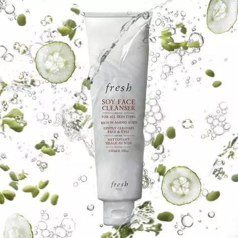 Fresh Soy Face Cleanser 150ml. เจลล้างหน้าสารสกัดจากโปรตีนถั่วเหลือง ที่มีความอ่อนโยน ใช้ได้กับทุกสภาพผิว ชำระล้างสิ่งสกปรกที่ตกค้างบนใบหน้ารวมทั้งเมคอัพ ผิวหน้ากระชับขึ้น ผิวเปล่งประกายแลดูสุขภาพดี