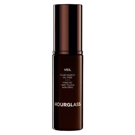 HOURGLASS Veil Fluid Makeup Oil Free Broad Spectrum SPF 15 ขนาด 30ml. No.5 Warm Beige สำหรับผิวสองสี รองพื้นที่ได้รับรางวัลนวัตกรรมยอดเยี่ยม และยกให้เป็น The Best. ในปี2014 เนื้อเนียนละเอียด กระจายแสงได้ผ่อง ให้ผิวเปล่งปลั่ง ไม่มีส่วนผสมของน้ำ