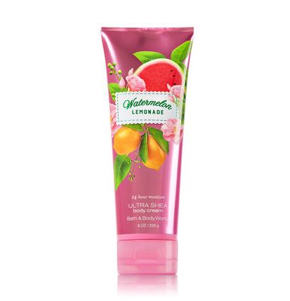 Bath & Body Works Watermelon Lemonade 24 Hour Moisture Ultra Shea Body Cream 226g. ครีมบำรุงผิวสุดเข้มข้น มีกลิ่นหอมติดทนนาน ด้วยกลิ่นหอมน้ำแตงโมชุ่มฉ่ำผสมกลิ่นมะนาวหอมสดชื่นคะ