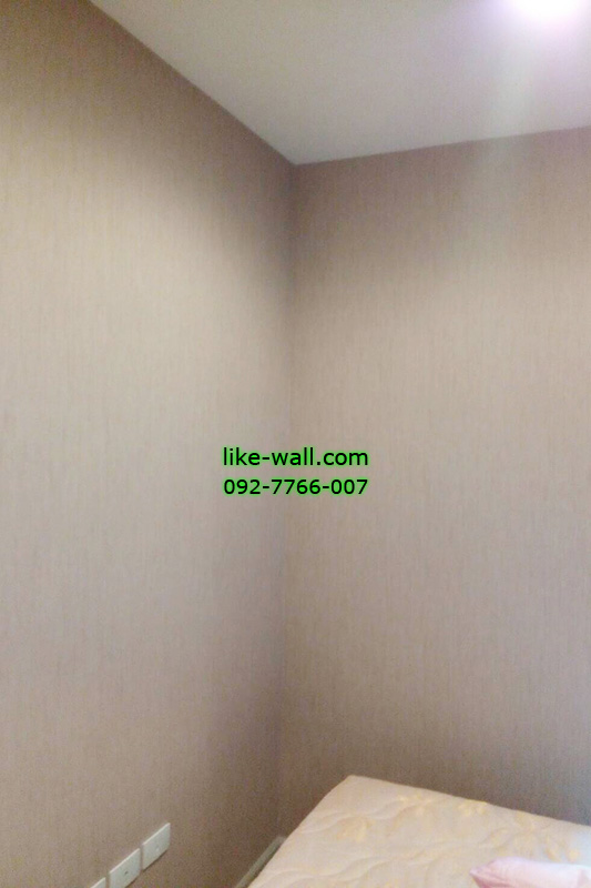 ผลงานสวยๆติดวอลเปเปอร์ ลายเรียบ สีครีม ย่านรัชดา