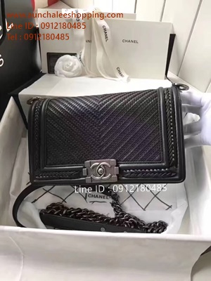 Chanal boy original leather size 10" งานหนังแท้ งานสวยเหมือนแท้มากที่สุด 