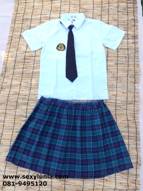 ++คลิกดูไซต์++ชุดนักเรียนญี่ปุ่นไซต์ใหญ่เนคไทสีดำกระโปรงลายสก๊อตสีเขียว