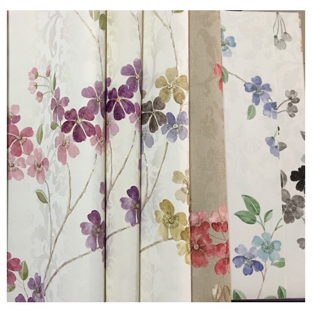 ลายวินเทจ1 ยาว 10ม. กว้าง53ซม  ม้วน5ตรมrv