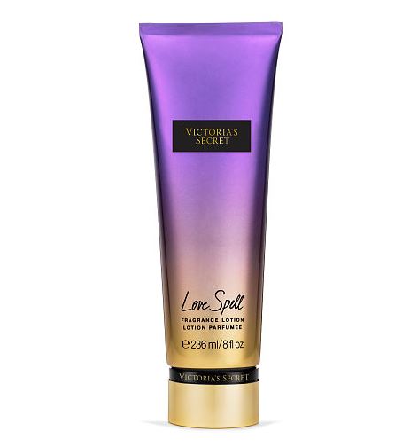 Victoria's Secret Love Spell Fragrance Lotion 236ml. โลชั่นน้ำหอม ที่ช่วยกักเก็บความชุ่มชื่นยาวนาน 24 ชม. และให้กลิ่นหอมติดทนนาน กลิ่นนี้จะเป็นกลิ่นหอมคล้ายซูกัส ออกเปรี้ยวซนและหวานหอมลงตัวมีส่วนผสมของกลิ่นลูกพีช/มะลิขาว/และดอกซากุระได้กล