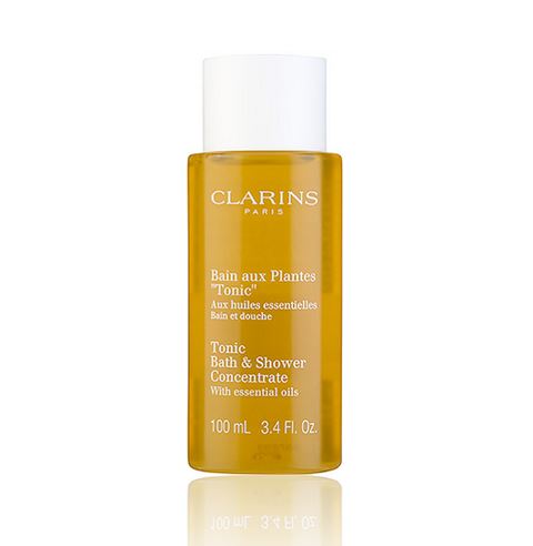 Clarins Tonic Bath & Shower Concentrate With Essential Oils ขนาดทดลอง 100 ml. ผลิตภัณฑ์ทำความสะอาดและดูแลผิวสูตรเข้มข้น ให้ผิวกระปรี้กระเปร่า และกระชับ ให้ทุกอนูของร่างกายเปล่งปลั่ง กระชับเรียบเนียน อวดความงดงามทั่วเรือนร่าง 
