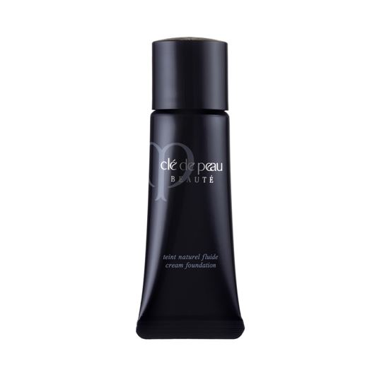 Cle de Peau Teint Natural Fluide Cream Foundation ไซส์จริง 25 ml. (No Box ไม่มีกล่อง) รองพื้นที่ขึ้นชื่อเรื่องความเนี๊ยบเนียน ต้องการงานเป๊ะ ออกงาน หรือรับปริญญา ต้องมีคนนึกถึงตัวนี้แน่นอน เพราะเนื้อเกลี่ยง่าย กึ่งๆเนื้อครีม การปกปิดเป็นในระ