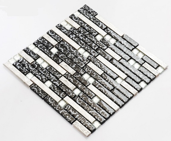 กระเบื้องผนัง  โมเสคแก้ว ผสม กระเบื้องสแตนเลส