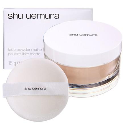 Shu Uemura Face Powder Matte 15 g. แป้งฝุ่นเนื้อแมท เนื้อโปร่งแสง ช่วยให้หน้าไม่ดรอประหว่างวัน พร้อมอำพรางริ้วรอยและรูขุมขน ช่วยควบคุมความมัน เพื่อผิวธรรมดาถึงผิวมันโดยเฉพาะเนื้อแป้งนุ่ม เนียนละเอียดให้ลุค Matte เป็นธรรมชาติ ให้สีผิวสว่างใส ๆ 