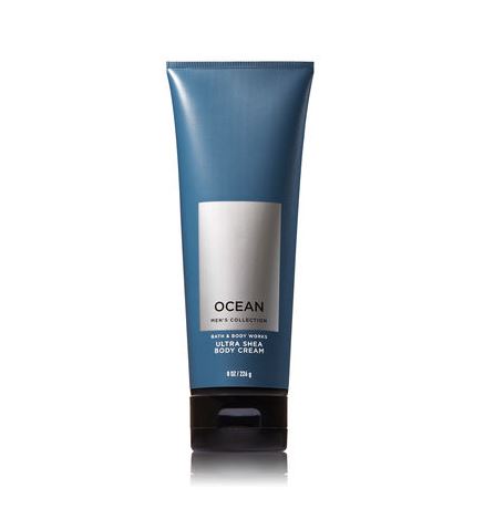 Bath & Body Works Ocean for Men Ultra Shea Body Cream 226g. ครีมบำรุงผิวสุดเข้มข้น คอลเลคชั่นที่สร้างขึ้นเพื่อผู้ชายโดยเฉพาะ กลิ่นหอมสดชื่น ให้ความรู้สึกสะอาดและเบาสบาย มีส่วนผสมเด่นของน้ำ อากาศ ต้นไซเปรซ