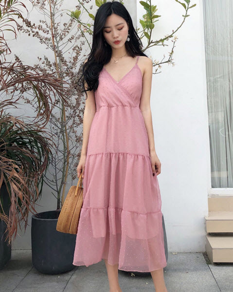 พรีออเดอร์ เดรสยาว สายเดี่ยว ผ้าชีฟอง ลายดอกไม้ ใส่เที่ยวชายทะเลได้ สีเขียว