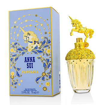 Anna Sui Fantasia Eau De Toilette Spray 75 ml. น้ำหอมขวดแก้วสวยหรูเหมือนหลุดมาจากเทพนิยายดินแดนแห่งเวทมนต์ กับกลิ่นหอมใหม่แนว floriental ครั้งแรกจากแอนนาซุย การผสมผสานอย่างลงตัวของเสน่ห์เย้ายวนใจในแบบ orientals ที่ปรับให้บางเบา นุ่มนวลขึ้น เข้