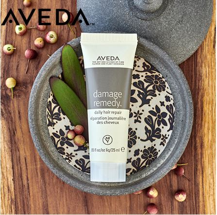 **พร้อมส่ง**Aveda Damage Remedy Daily Hair Repair 25 ml. ทรีตเม้นท์บำรุงผมแบบไม่ต้องล้างออกที่สามารถช่วยฟื้นบำรุงให้ผมเสียดีขึ้นได้ 26% บำรุงผมจากพืชธรรมชาติ ให้ผมนุ่มลื่นและอยู่ทรง ให้ผมเรียงตัวสวย ไม่พันกันเพื่อลดการขาดของเส้นผม ด้วย Quinoa Protein พร้