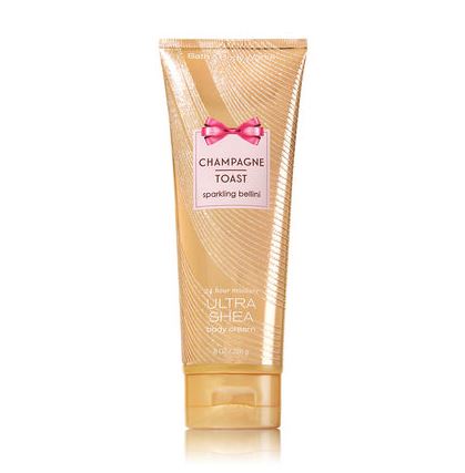 Bath & Body Works Champagne Toast Ultra Shea Body Cream 226 g. ครีมบำรุงผิวสุดเข้มข้น มีกลิ่นหอมติดทนนาน ด้วยกลิ่นหอมของแชมเปญสีชมพูหอมหวาน ผสมผสานกับกลิ่นหอมของมัคส์โทนดอกไม้อ่อนๆ หอมนุ่มๆคล้ายกลิ่นขนมค่ะ