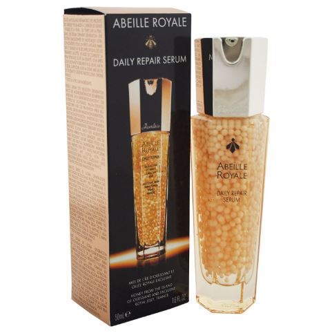 GUERLAIN Abeille Royale Abeille Royale Daily Repair Serum ขนาดพิเศษ 50 ml. เซรั่มซ่อมแซมผิวหน้าด้วยสูตรพิเศษจากผึ้งของเกอแลง เข้มข้นประสิทธิภาพสูงช่วยให้ผิวกระชับ เรียบเนียน ริ้วรอย ลดจางลง โดยเข้าไปซ่อมแซมความเสียหายร่วงโรยไปตามกาลเวลาหรือมลภ