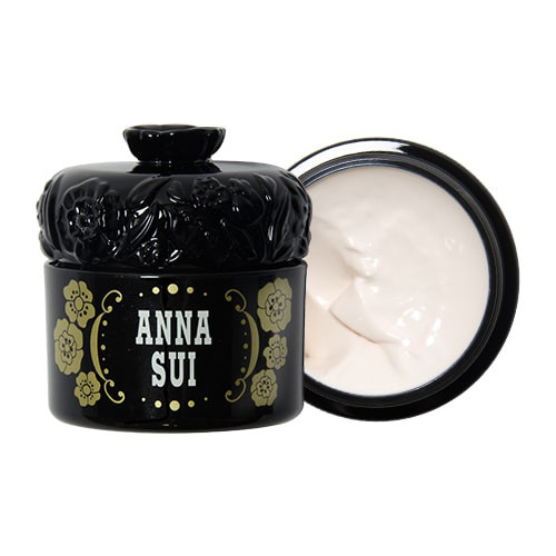 Anna Sui Gel Foundation Primer 27 ml./28 g. ไพรเมอร์ เนื้อเจลด้วยอณูมุก 3 ชนิดให้ผิวสว่างใสเป็นประกาย เคลือบผิวหน้า ให้ผิวที่เรียบเนียนและตึงกระชับหลังใช้ช่วยอำพรางรูขุมขนให้ผิวเรียบเนียนตลอดวัน เนื้อเจล ที่ให้ความสดชื่น บางเบา กันน้ำและเหงื่