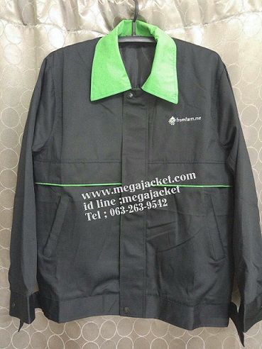 ตัวอย่าง แจ็คเก็ตสีดำปกเขียว ผ้าคอม cotton 093-632-6441 Jacket ปัก logo