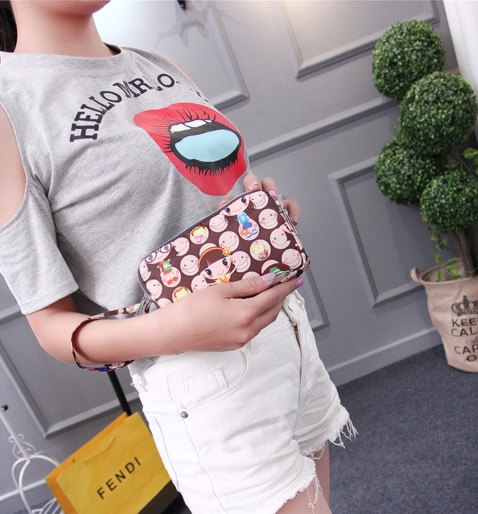 (พร้อมส่งสีน้ำตาล) กระเป๋าถือ กระเป๋าสตางค์ กระเป๋าเครื่องสำอางค์ กระเป๋าซิปลายน่ารัก